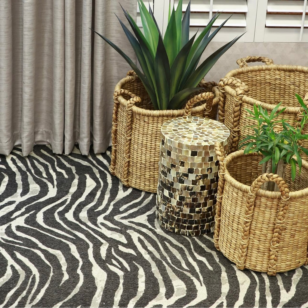Zebra choc rug